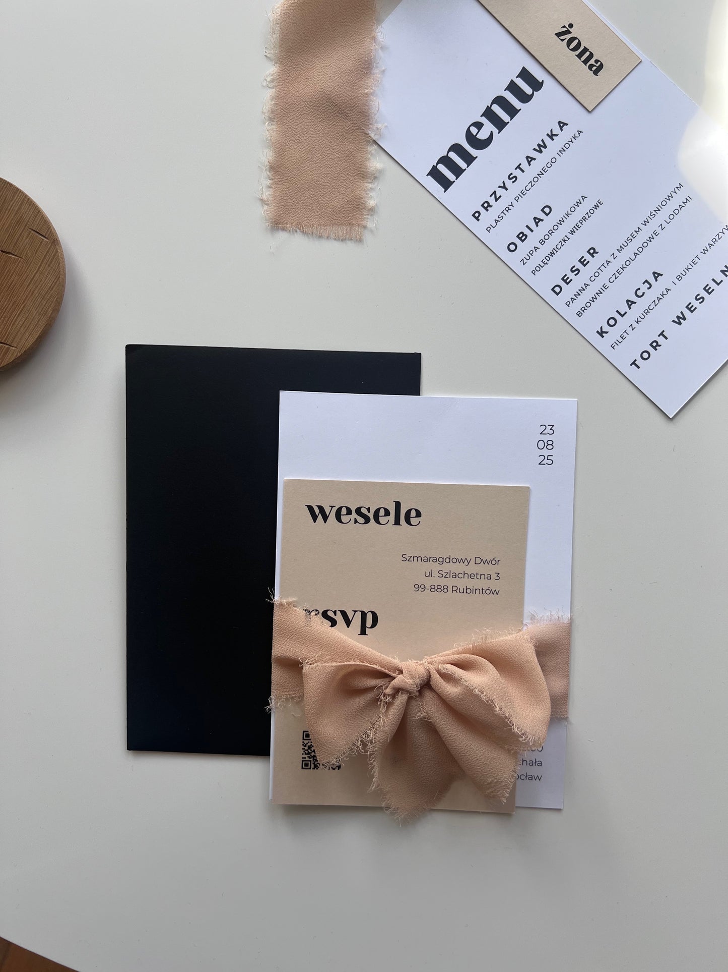 Zaproszenie ślubne ze wstążką Chiffon Bow